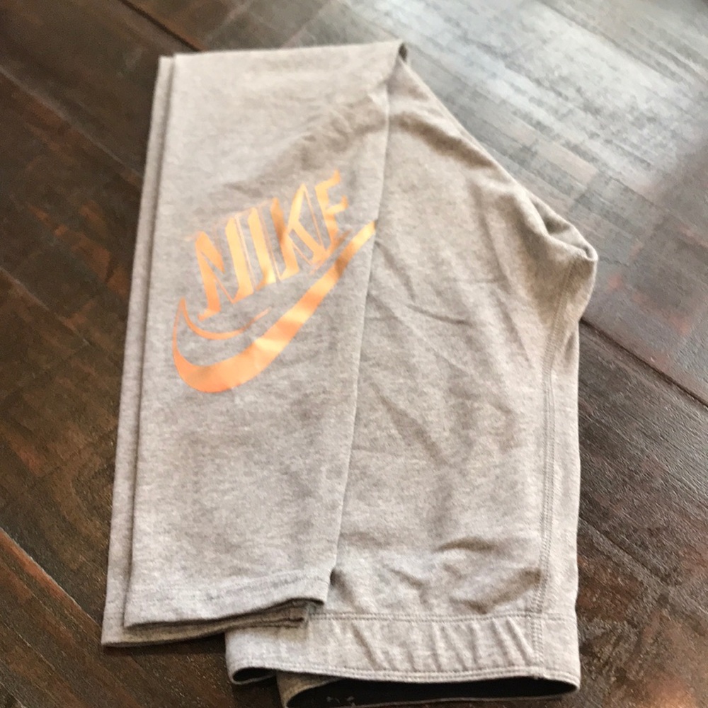 Nike leggings
